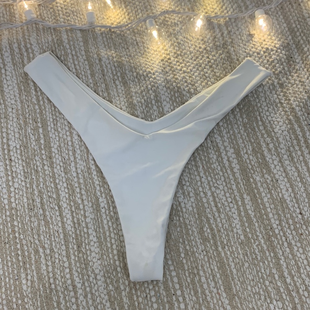 4 shein swim bottoms - Picture 3 of 5